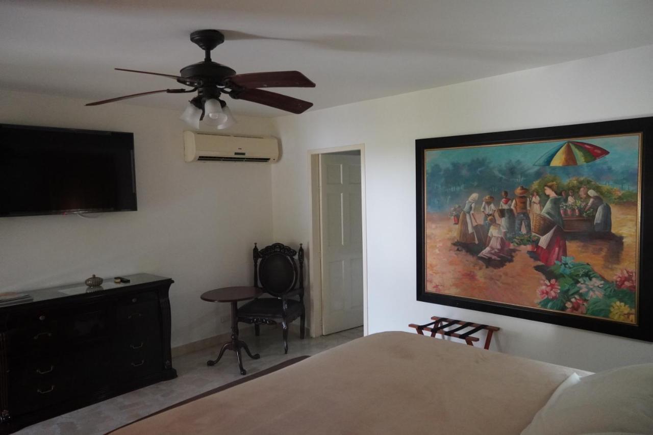 كالي Hotel Boutique Villa Casuarinas المظهر الخارجي الصورة