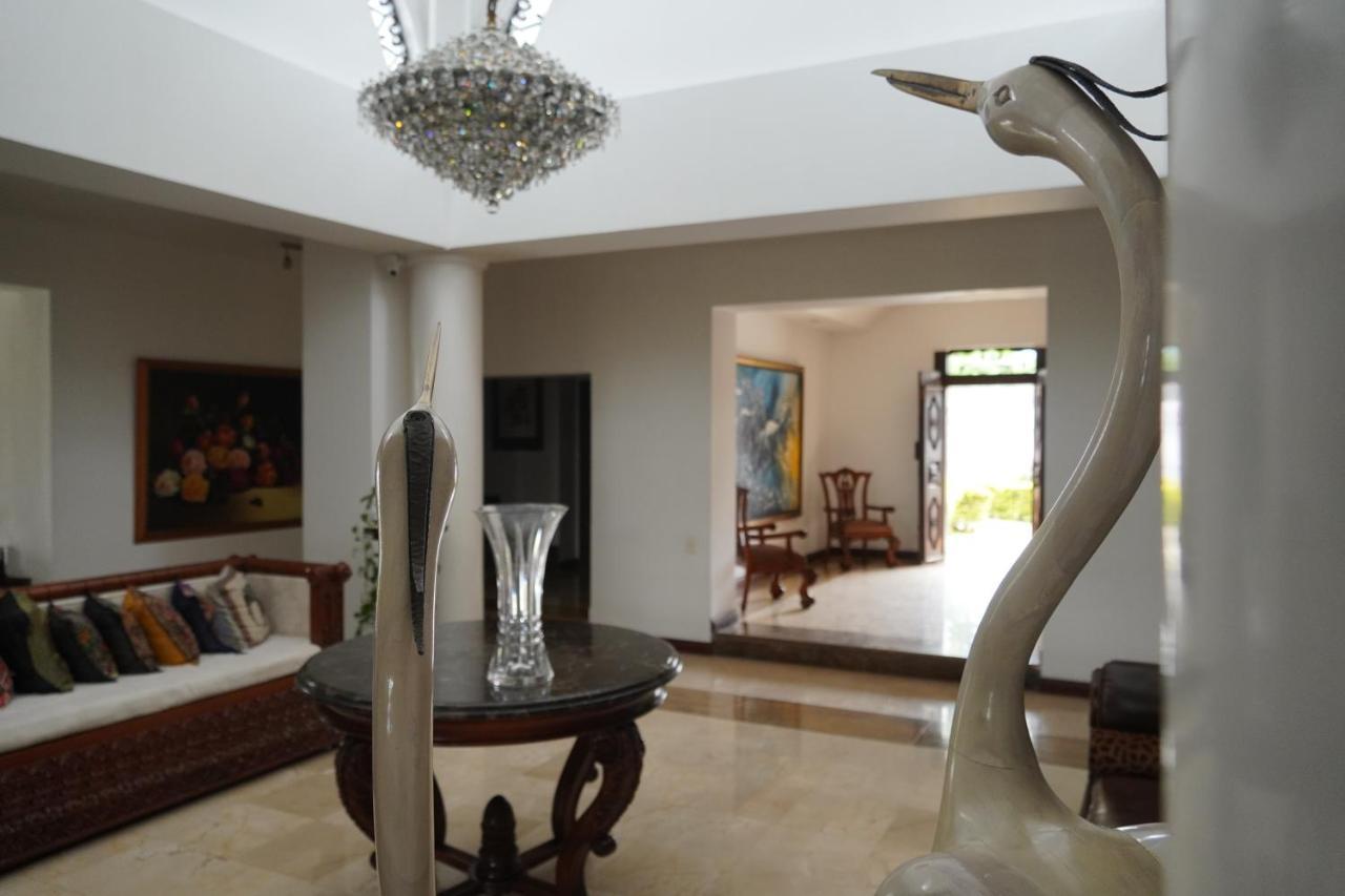 كالي Hotel Boutique Villa Casuarinas المظهر الخارجي الصورة